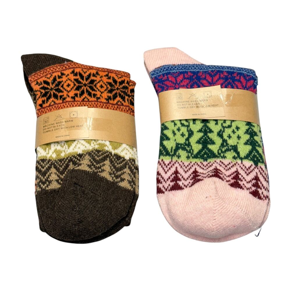 2 Pairs Loritta Style Winter Knit Crew Socks Nordic Pattern NWOT - Picture 2 of 6
